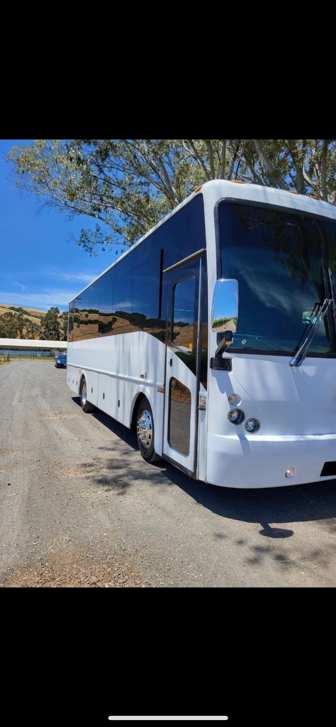 Motorcoach for Sale in Anaheim, CA - Photo 14
