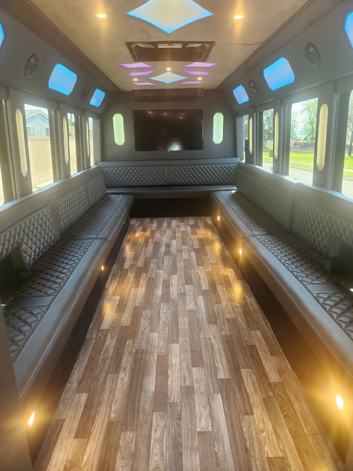 Limo Bus for sale: 2015 Ford E450 by Jacks Wholesale Division