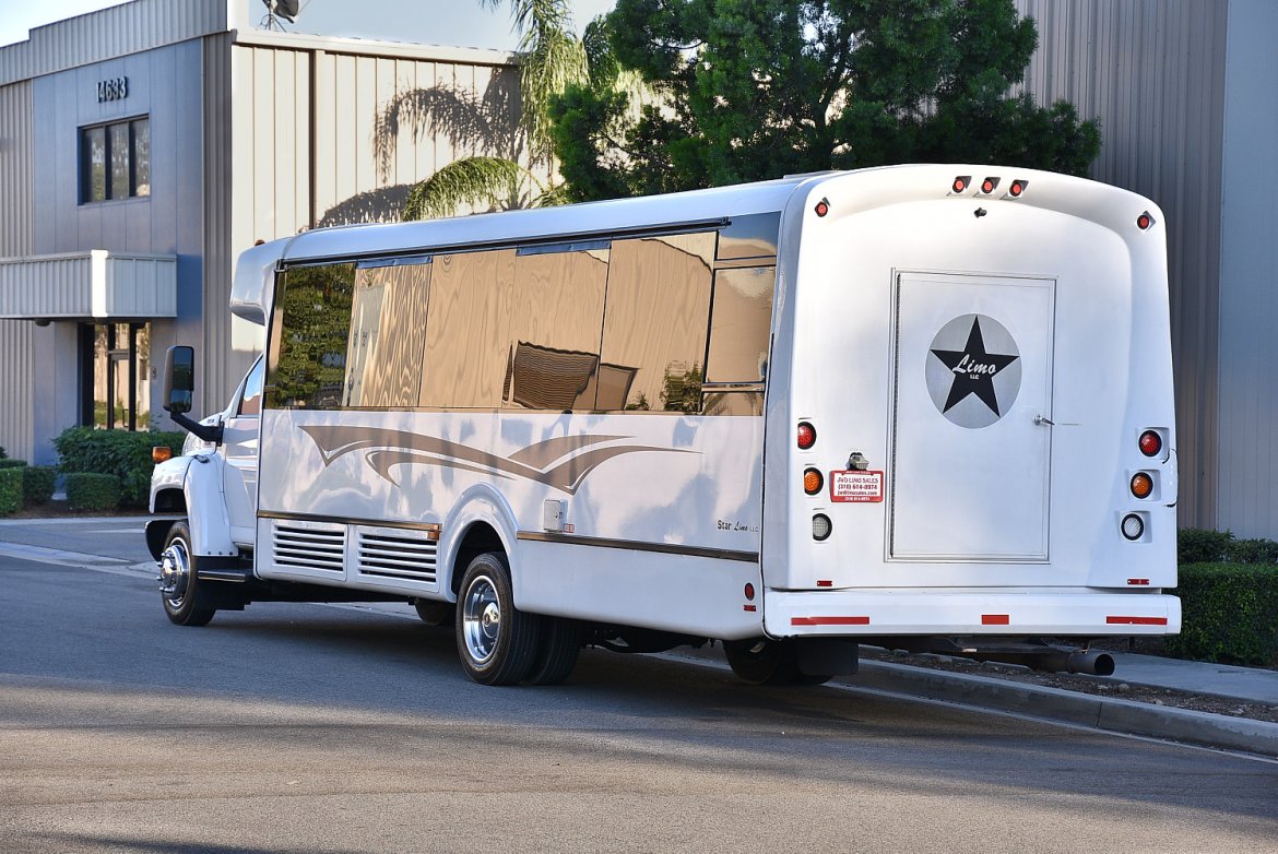 Photo of Limo Bus for sale: 2008 Chevrolet 5500 by Westwind