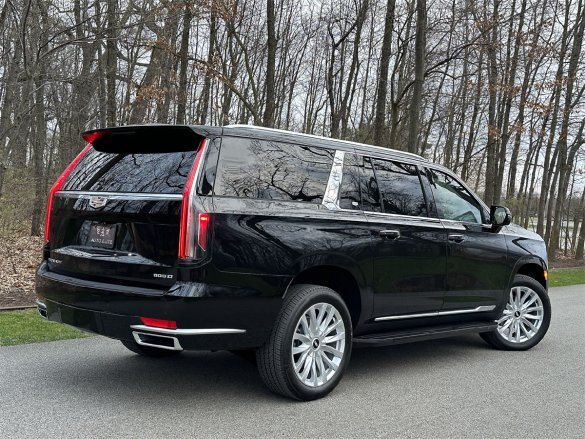 2024 Cadillac Escalade ESV 4WD 3L Diesel SUV Black/Black