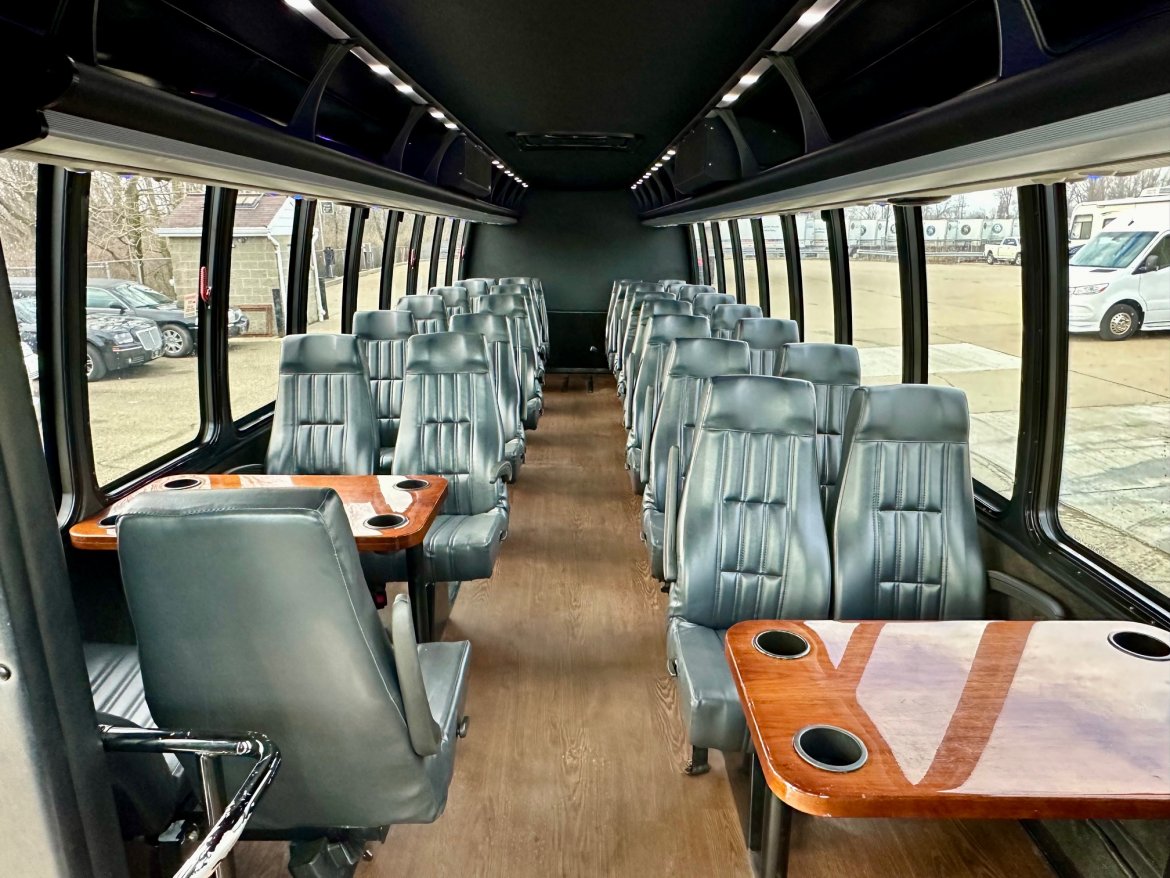 Shuttle Bus for Sale in Erie, PA - Photo 9