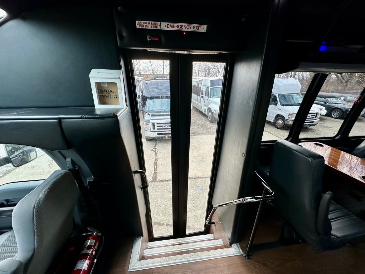 Shuttle Bus for Sale in Erie, PA - Photo 12