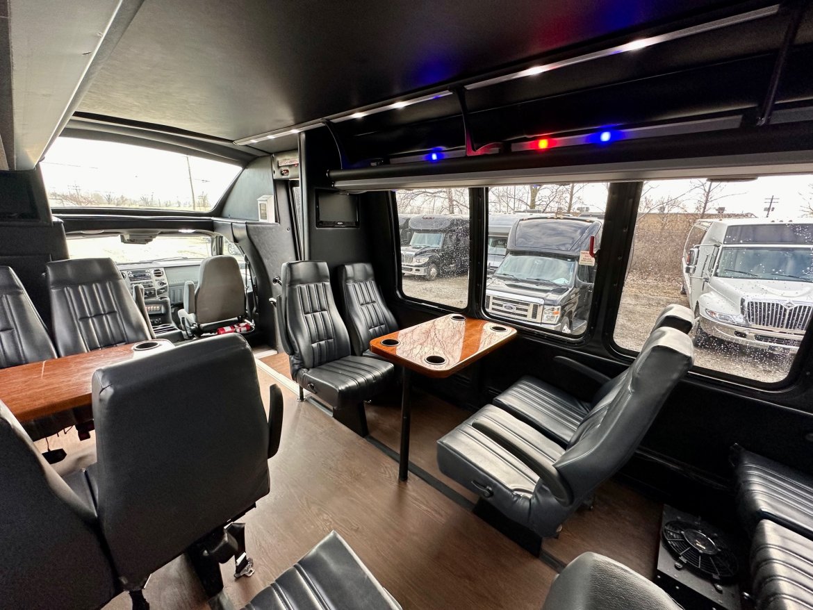 Shuttle Bus for Sale in Erie, PA - Photo 17