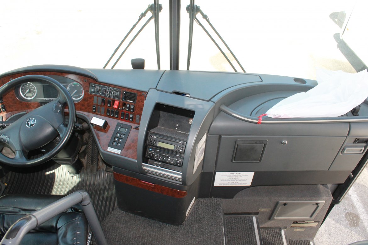Photo of Motorcoach for sale: 2011 Setra Coach S417 45" by Mercedes Benz