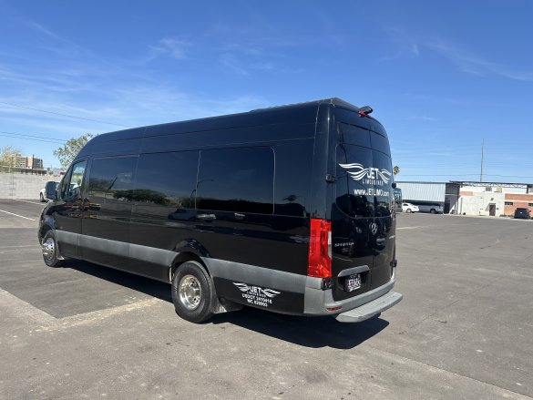 2019 Mercedes-Benz Sprinter 3500 Sprinter for Sale in Phoenix, AZ - Photo 3