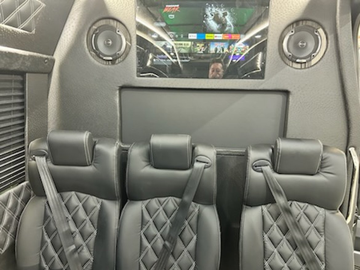 Sprinter for Sale in Largo, FL - Photo 6