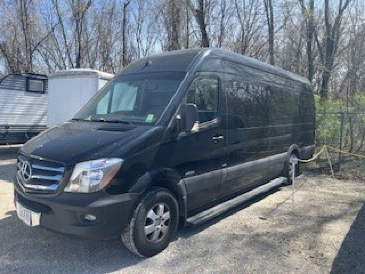 Limo Bus for Sale in Kansas City, MO - Photo 13