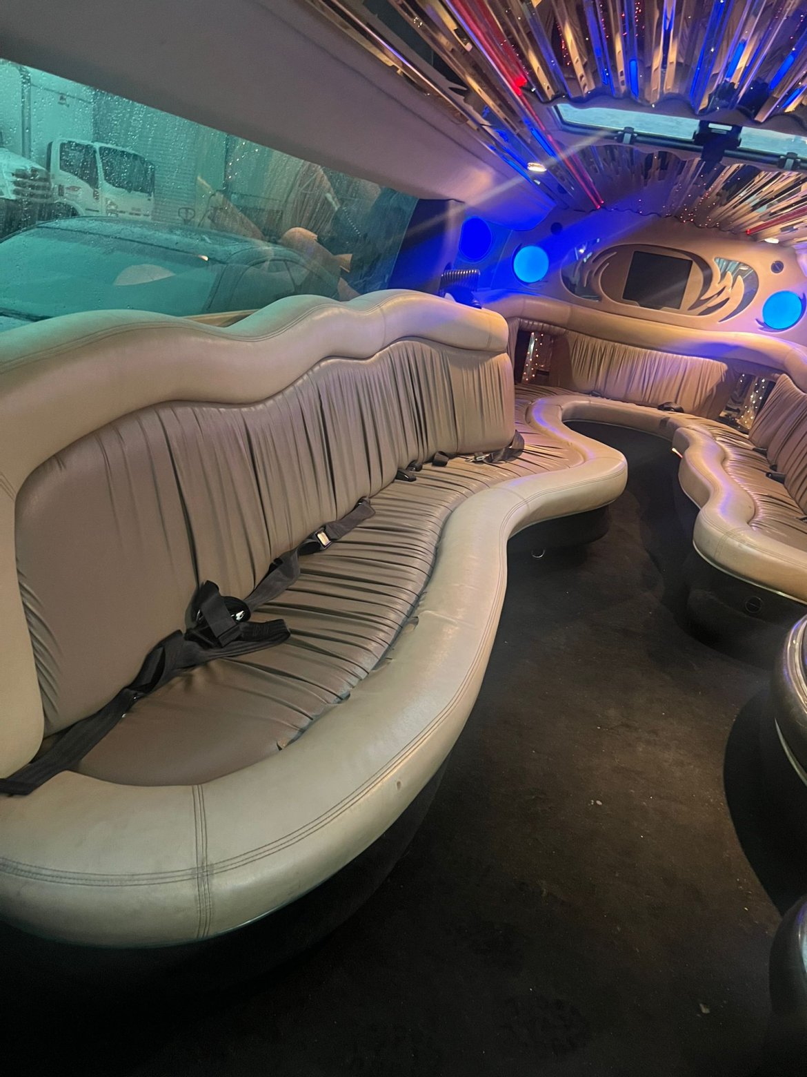 2006 Hummer H2 Limousine - Photo 4