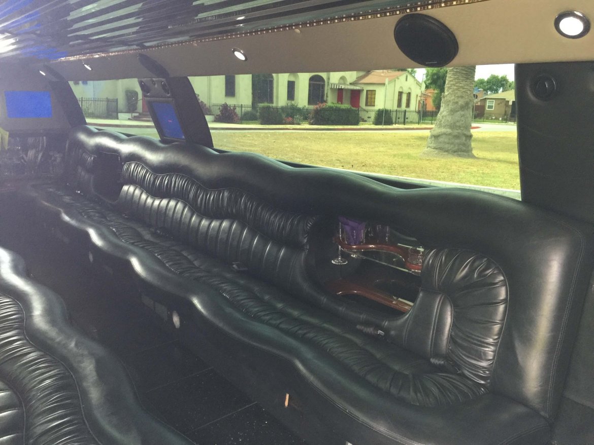 Limousine for Sale in los angeles, CA - Photo 2