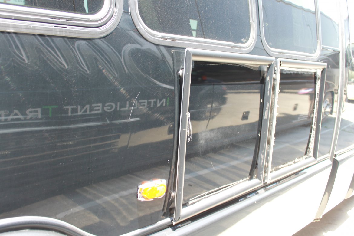 Photo of Shuttle Bus for sale: 2012 Ford F550 CNG by Grech