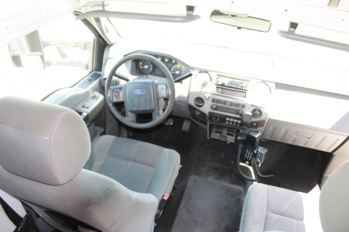 Photo of Shuttle Bus for sale: 2012 Ford F550 CNG by Grech