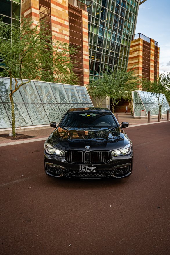 2019 BMW 740i Sedan