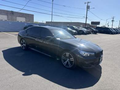 2019 BMW 740i Sedan