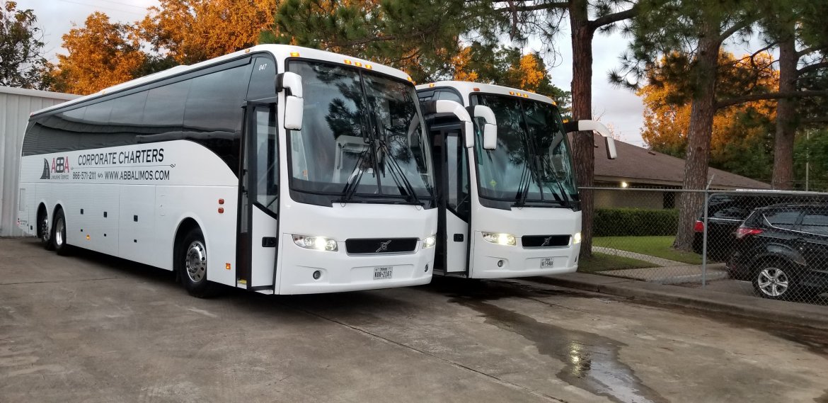 Motorcoach for sale: 2016 Volvo 9700