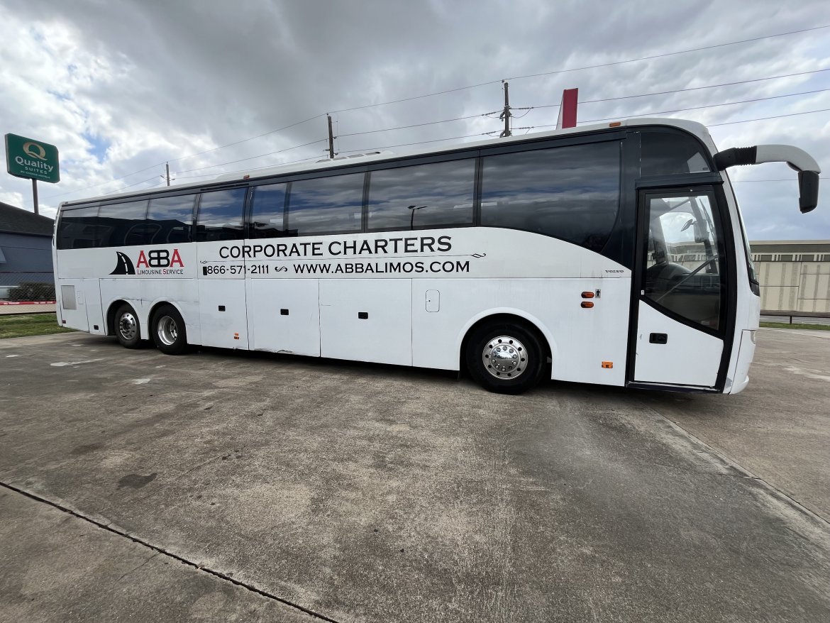 Used 2011 Volvo 9700 For Sale In Houston, TX #WS-17546 | We Sell Limos