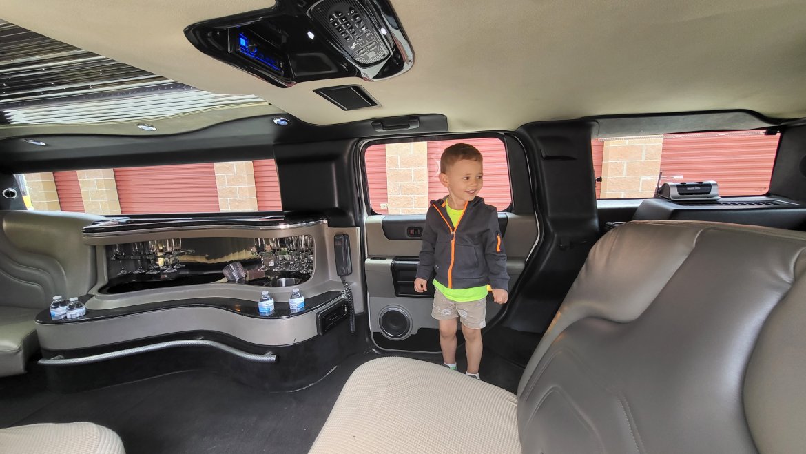Limousine for Sale in Colorado Springs, CO - Photo 17