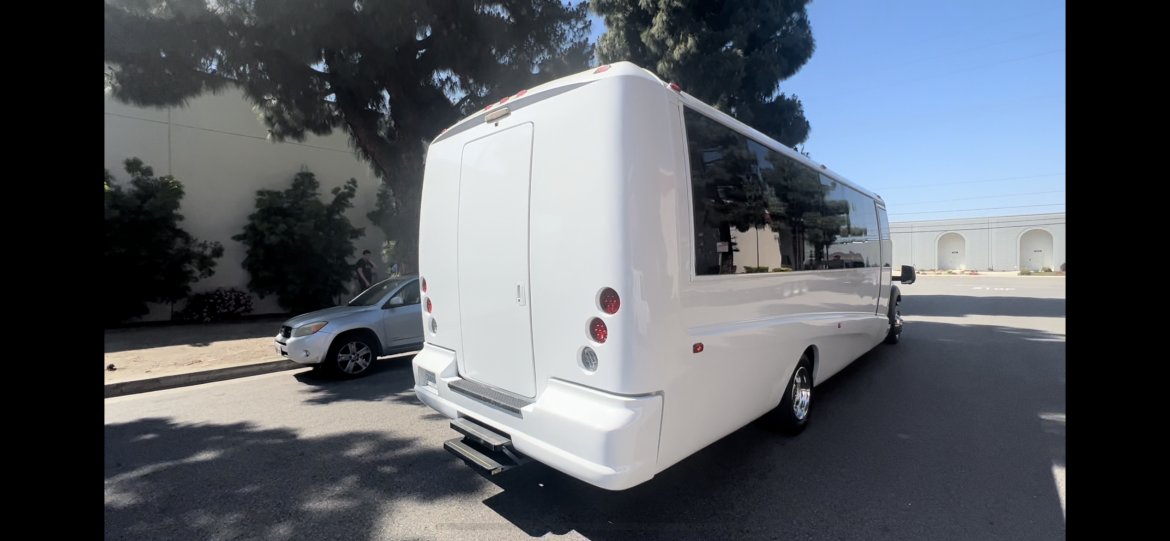 Executive Shuttle for Sale in Anaheim, CA - Photo 29
