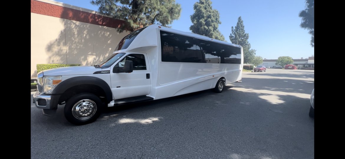 Executive Shuttle for Sale in Anaheim, CA - Photo 21