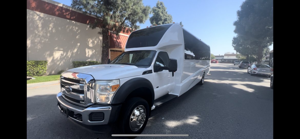 Executive Shuttle for Sale in Anaheim, CA - Photo 26