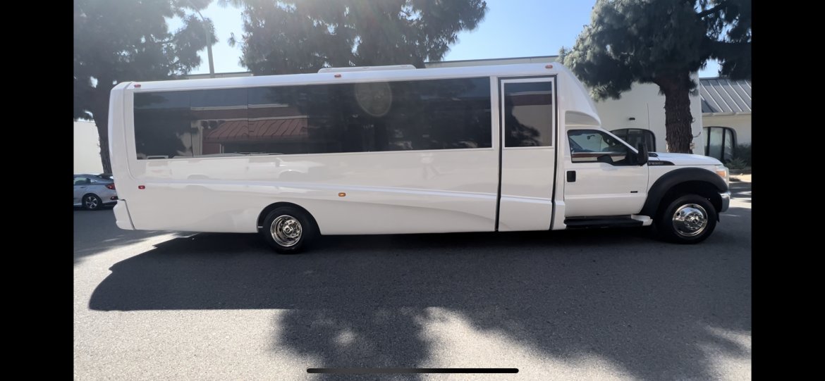 Executive Shuttle for Sale in Anaheim, CA - Photo 27