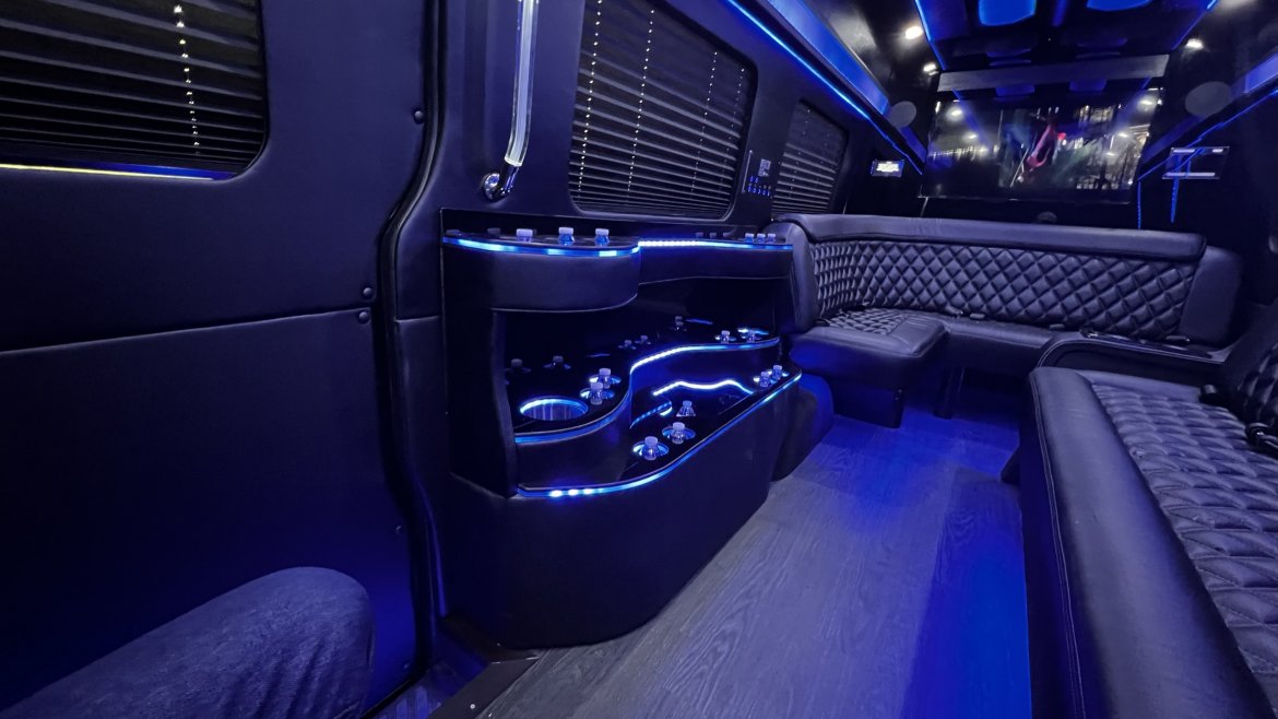 Sprinter for Sale in Anaheim, CA - Photo 2