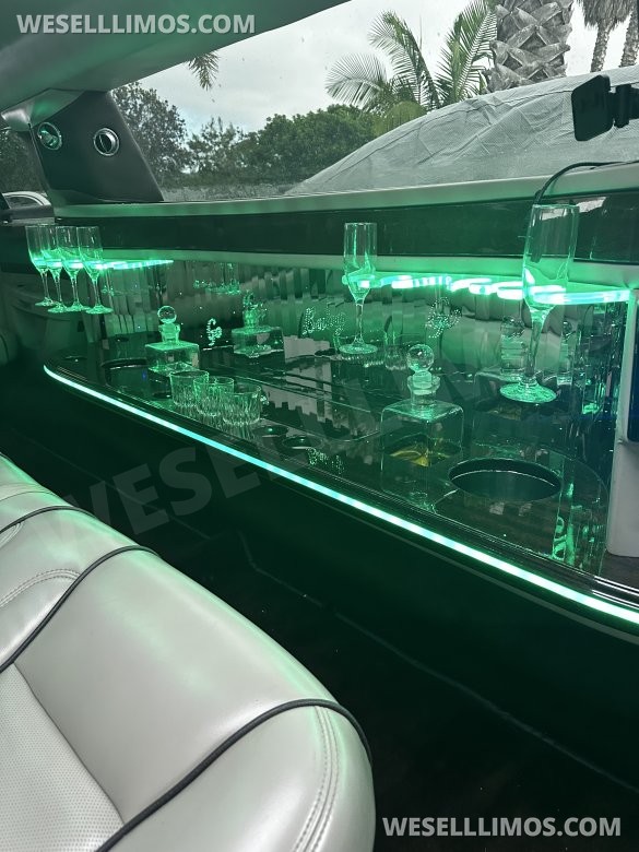 2014 Limos by Moonlight Cadillac XTS Limousine