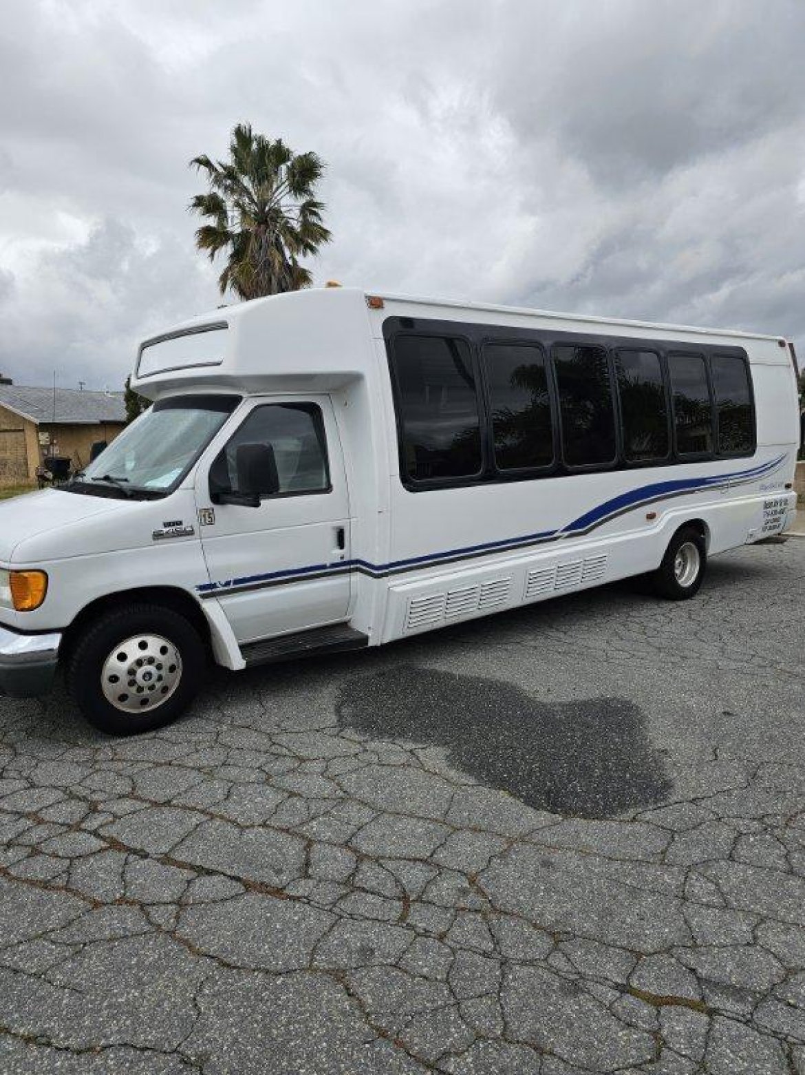 Used 2006 Ford E450 for sale in corona, CA #WS-17571 | We Sell Limos