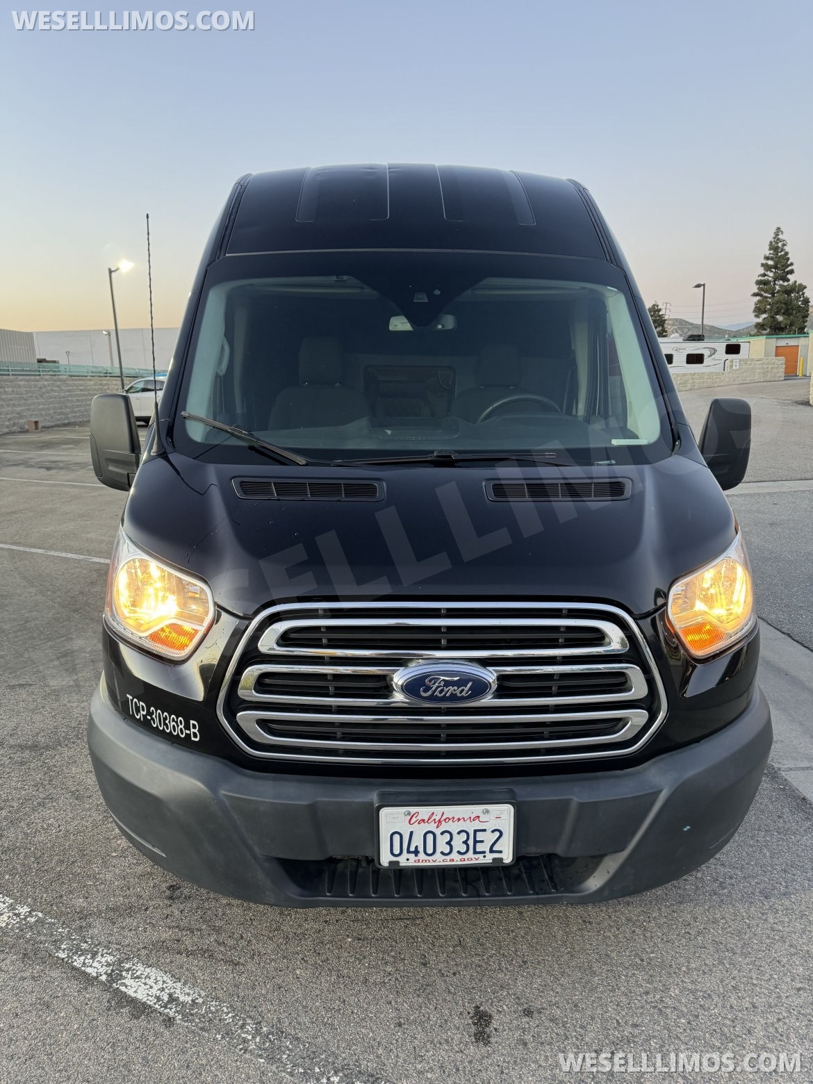 2017 Limoland Ford Transit 350XLT Sprinter - Photo 3