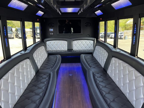 2014 Ford E450 Limo Bus for Sale in Pasadena, MD - Main Photo