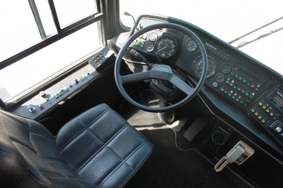 Photo of Limo Bus for sale: 1998 Van Hool T2145 45&quot;