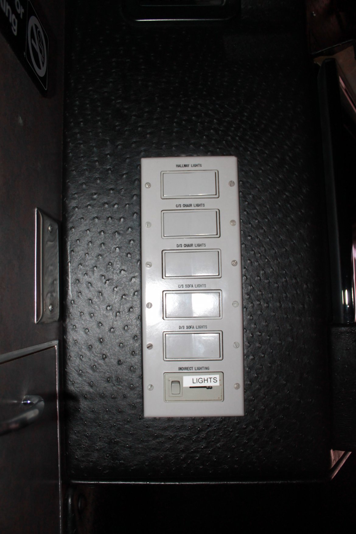 Photo of Limo Bus for sale: 1998 Van Hool T2145 45&quot;