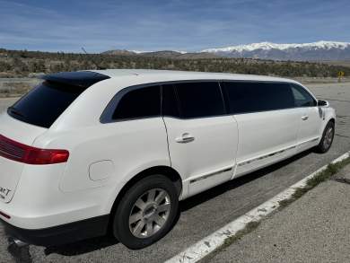 2013 Tiffany Coachbuilders Lincoln MKT Limousine