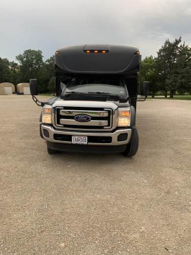 2016 Starcraft Ford F-550 Executive Shuttle