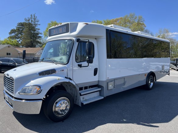 2019 First Class Coachworks Freightliner Champion 24 pass Limo Bus