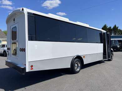 2019 First Class Coachworks Freightliner Champion 24 pass Limo Bus