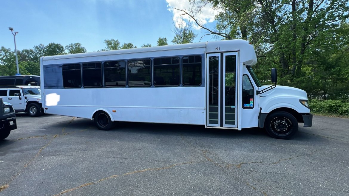 Shuttle Bus for Sale in Alexandria, VA - Photo 10
