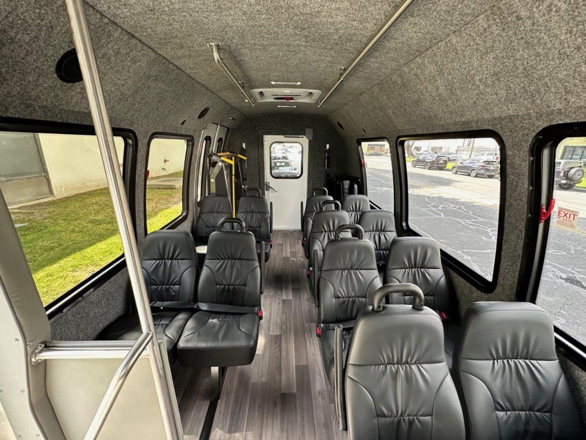 Shuttle Bus for Sale in CARSON, CA - Photo 19