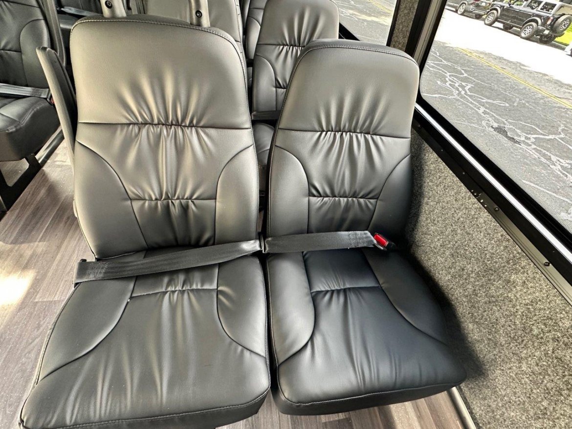 Shuttle Bus for Sale in CARSON, CA - Photo 21