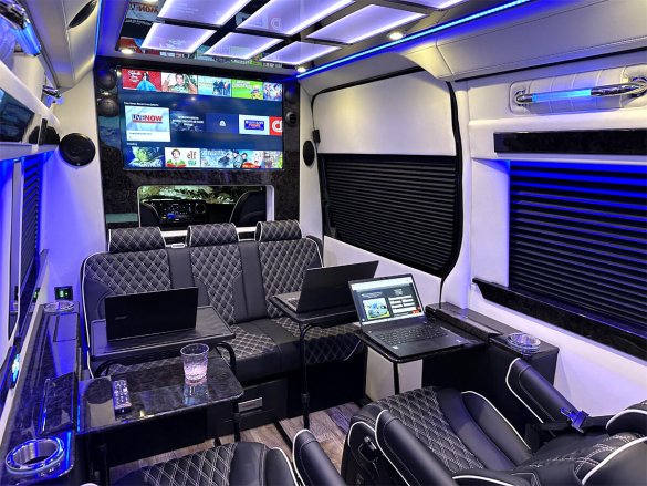 2023 AWD Road Liner Limousine 15 Passenger Auto Elite Mercedes-Benz Sprinter