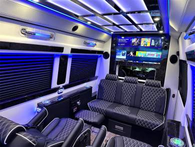 2023 AWD Road Liner Limousine 15 Passenger Auto Elite Mercedes-Benz Sprinter