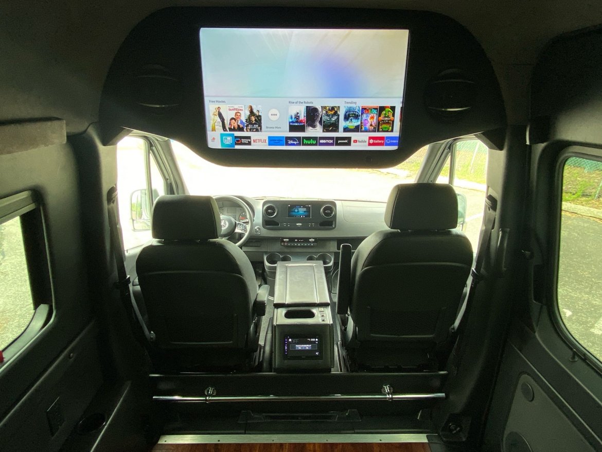 Sprinter for Sale in Baldwin, NY - Photo 29