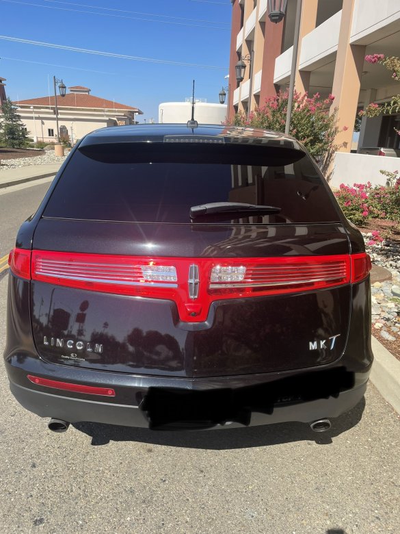 2019 Quality Coachworks Lincoln MKT Limousine