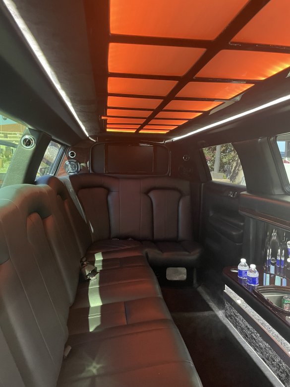 2019 Quality Coachworks Lincoln MKT Limousine