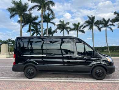 2019 Ford Transit 350 XLT Sprinter for Sale in Wellington, Florida, US - Photo 4