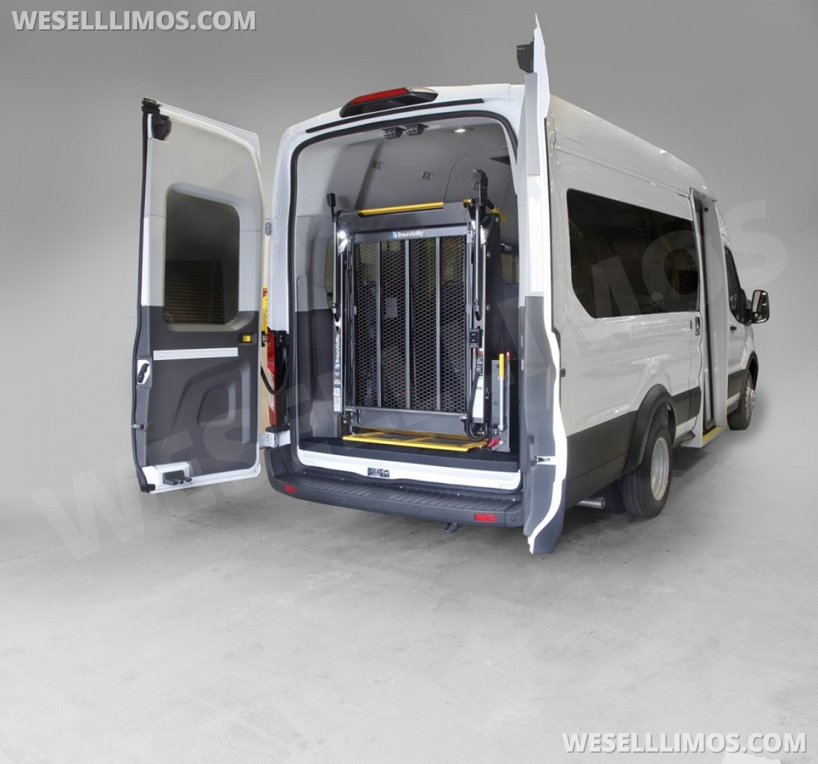 2024 Royale Ford Transit Paratransit Shuttle Bus - Photo 2