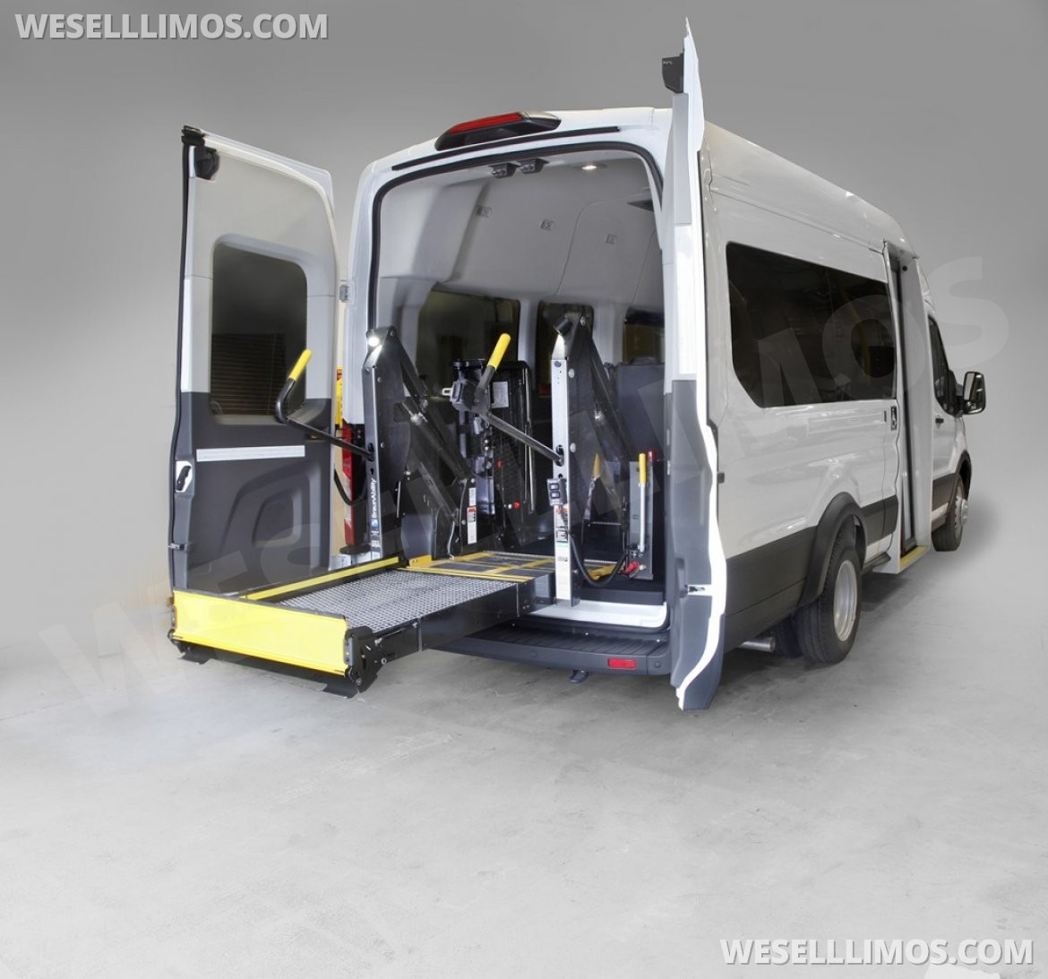 2024 Royale Ford Transit Paratransit Shuttle Bus - Photo 3