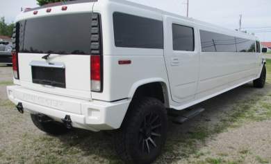 2005 VIP Hummer H2 SUV Stretch