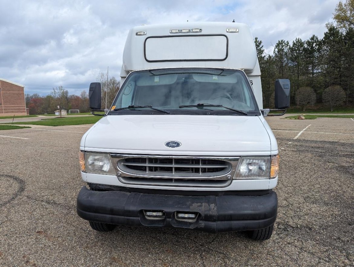 Limo Bus for Sale in alliance, OH - Photo 8
