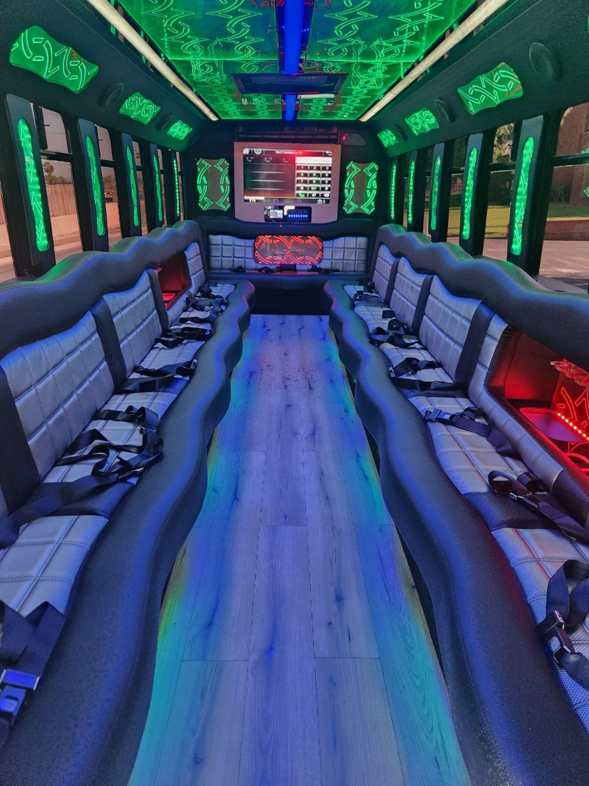 Limo Bus for sale: 2012 Ford F550 by Jacks Wholesale Division