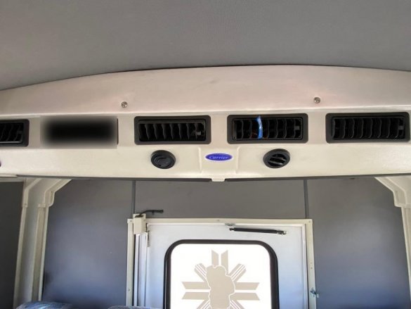 2009 Chevrolet c55000 Shuttle Bus for Sale in Laguna Niguel, CA - Main Photo